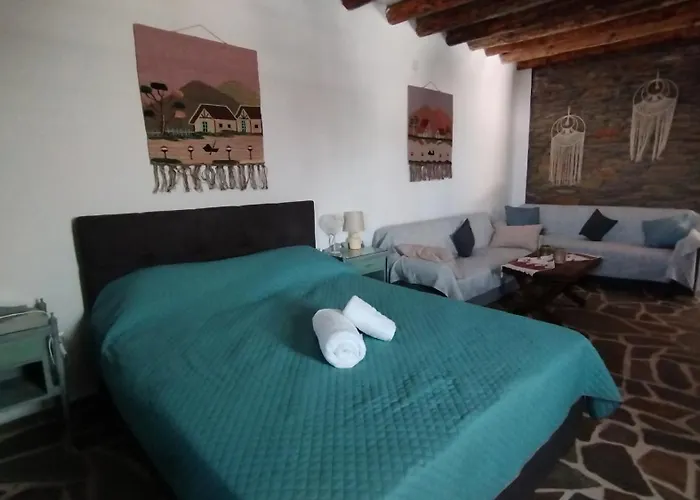 Villa Kalamonari Nature House, Cycladic Wilderness