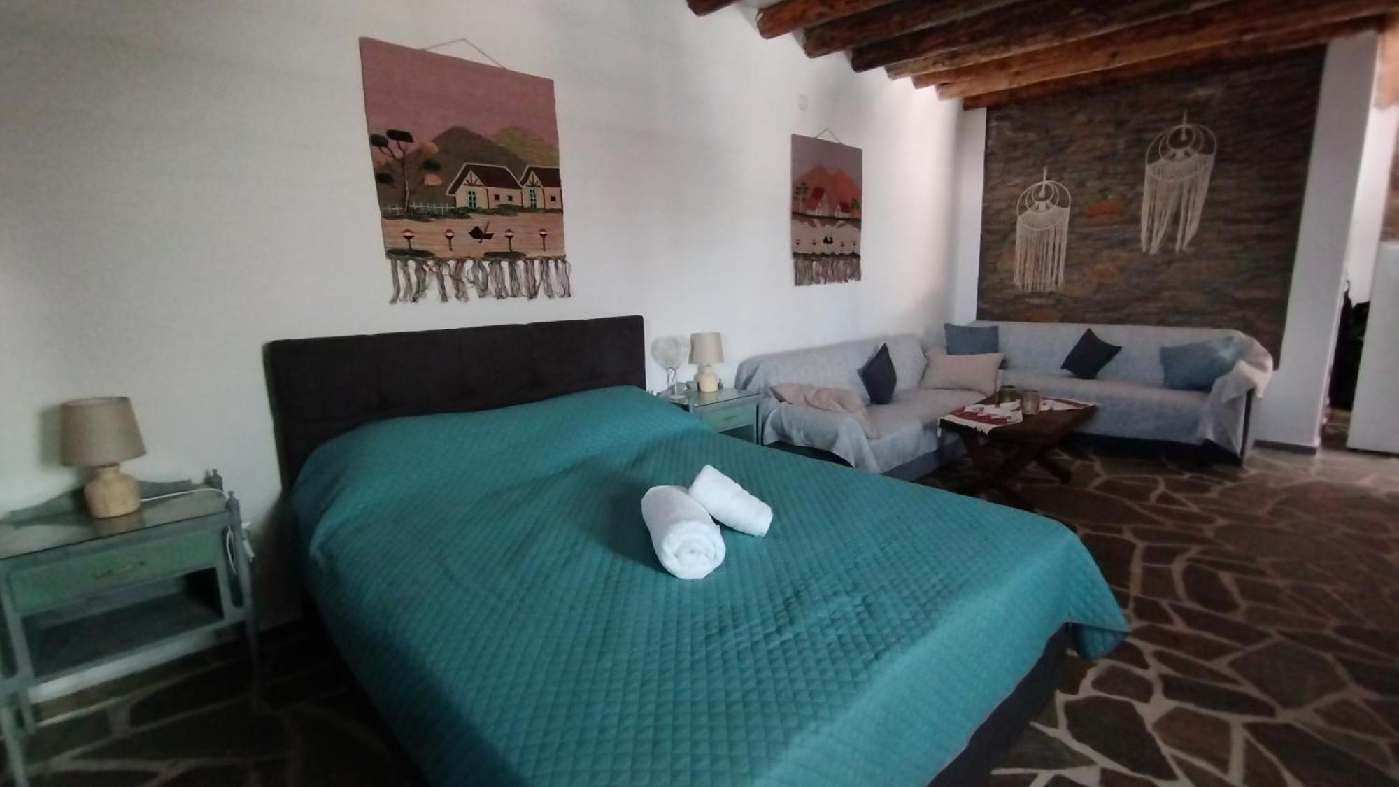 Kalamonari Nature House, Cycladic Wilderness Rogon