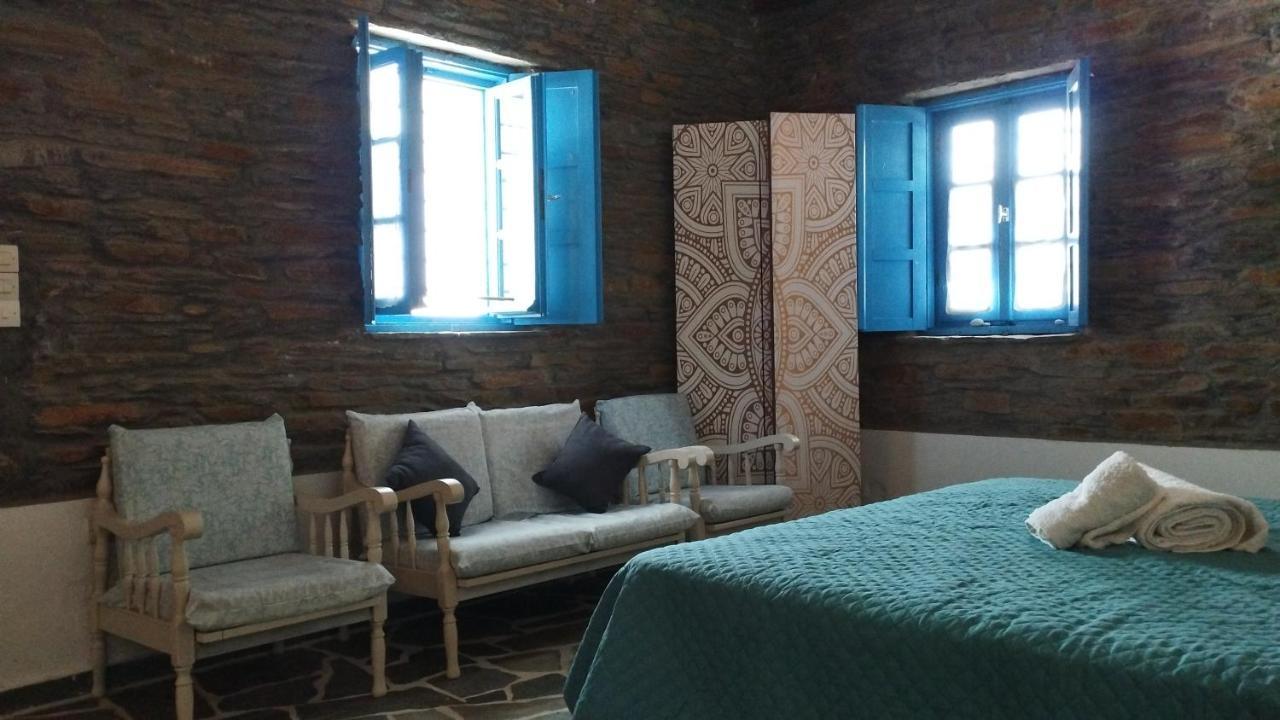 Kalamonari Nature House, Cycladic Wilderness Holiday home Rogon