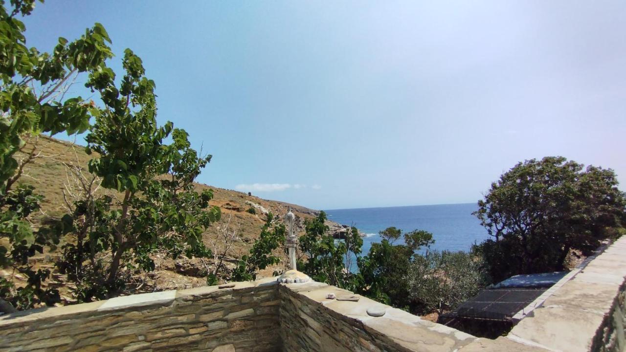 Kalamonari Nature House, Cycladic Wilderness Holiday home Rogon
